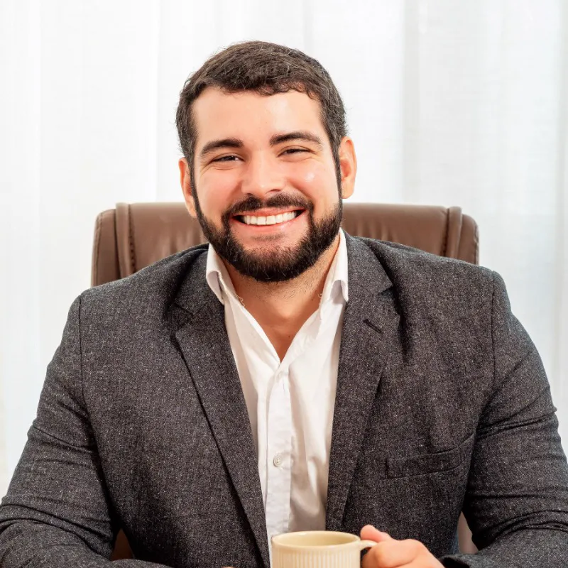 Dr. Rafael Camisão