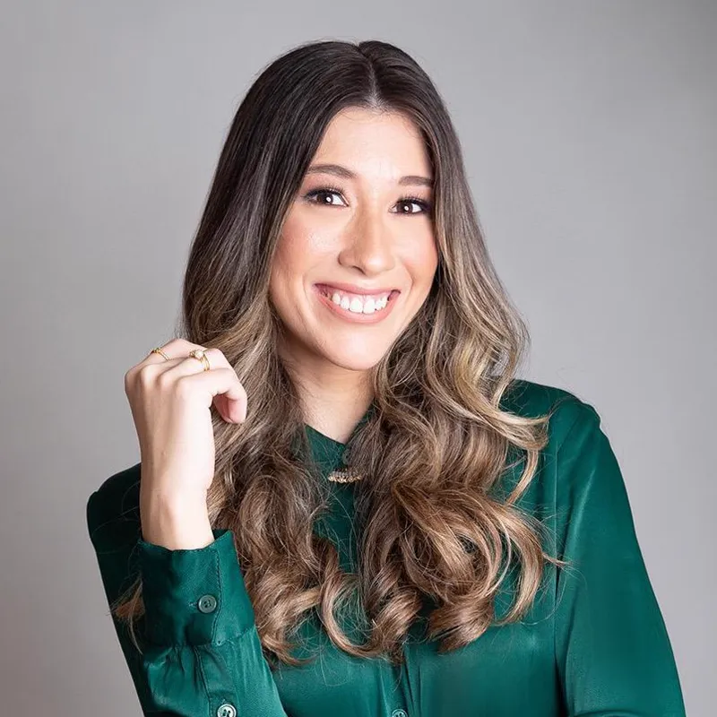 Dra. Aline Furtado